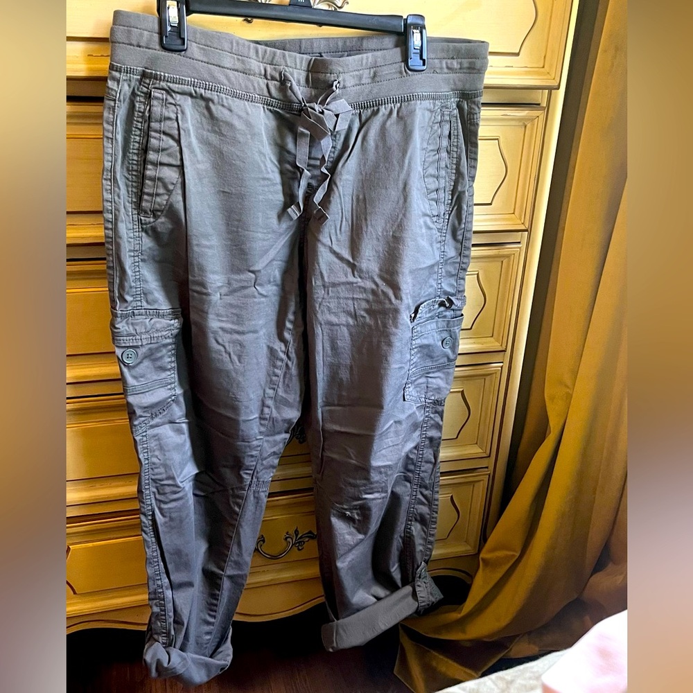 Womens green Cargo Pants